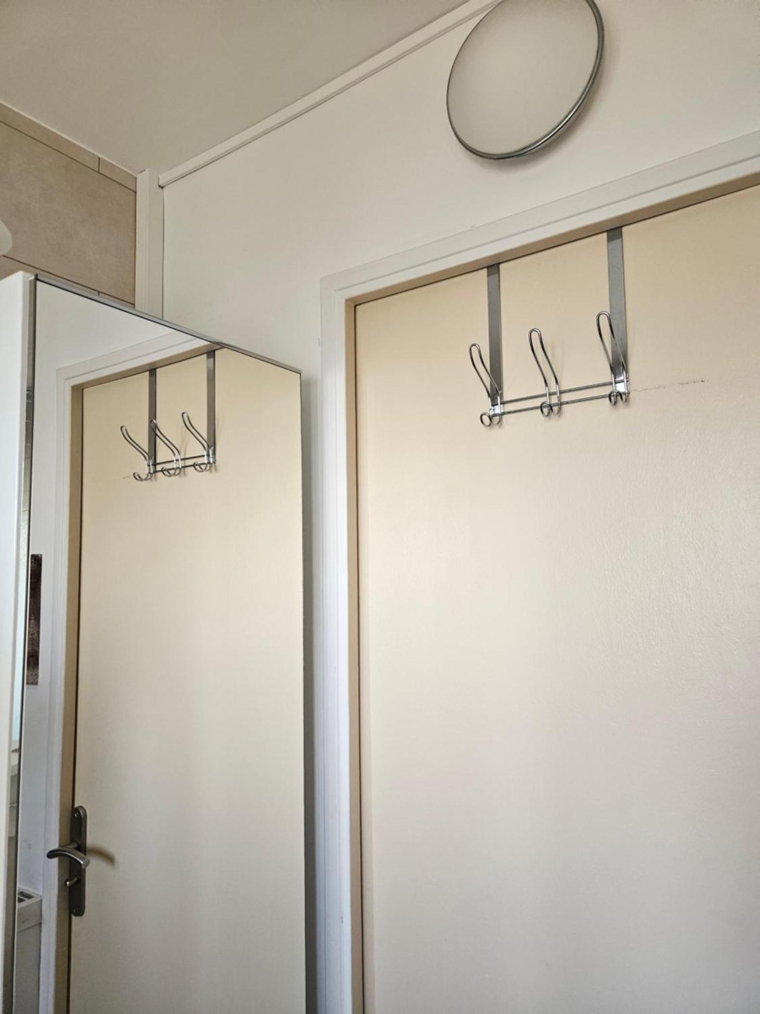 Chambre En Colocation Fille, Proche Mer, Climatisation Tolón Exterior foto